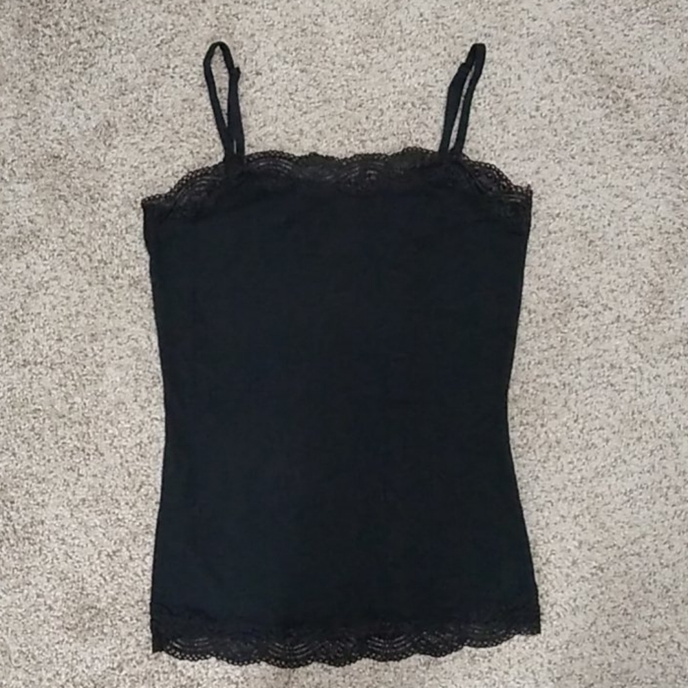 🎈 3 for $15 Ann Taylor lace camisole